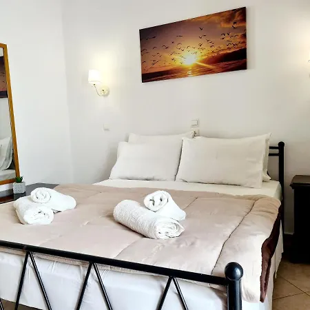 Hotel Avra 2*